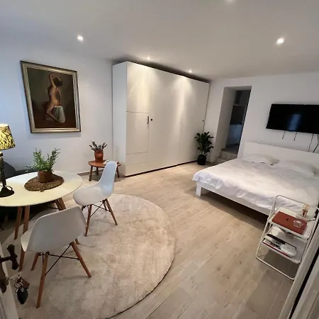 Apartman Noelle *